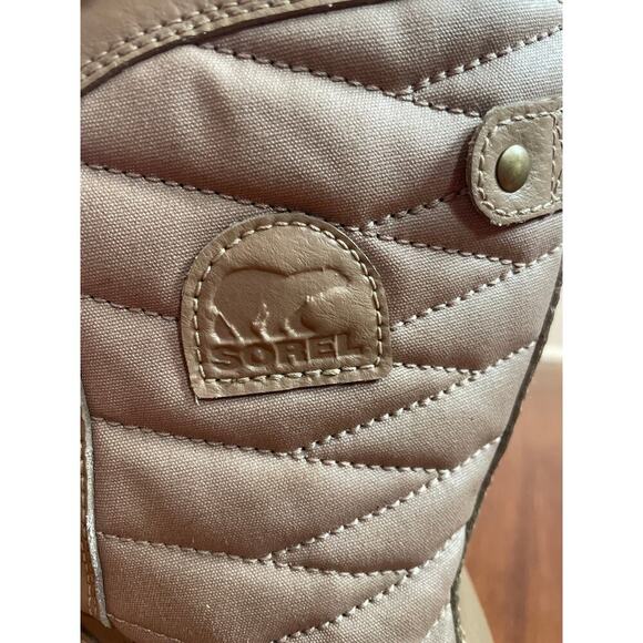 Sorel Tofino II women’s size 6 waterproof winter boots tan faux fur lining - Picture 2 of 8